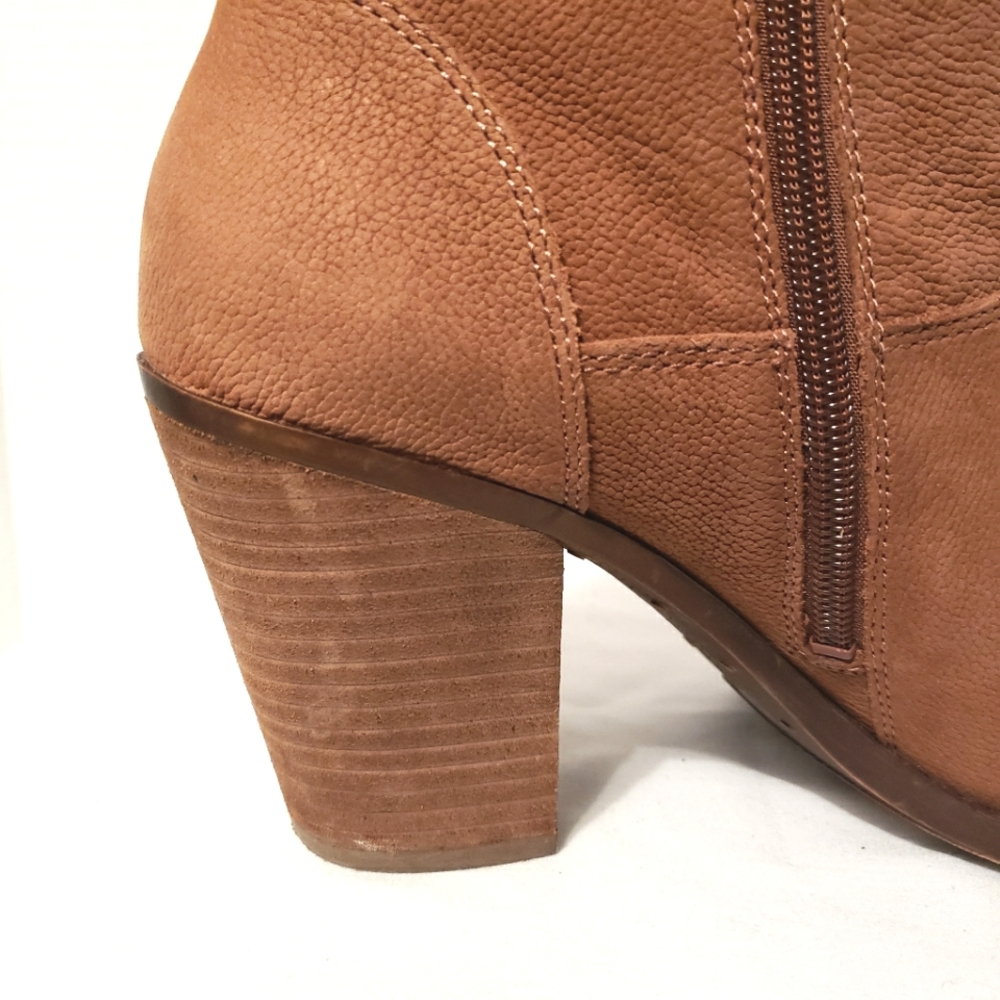 LUCKY BRAND Women's Tan Brown Western Style Ankle Booties Size 10 - Picture 11 of 16